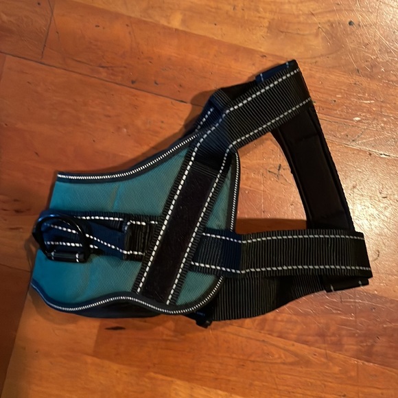 New Bolux Dog No-Pull Harness and Stretch Dog Leash, Medium - Picture 7 of 9